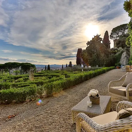Villa Le Fontanelle - Residenza d'Epoca-2